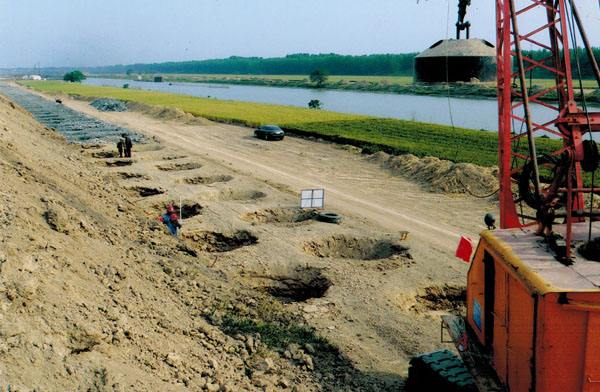 臺(tái)州旋挖鉆租賃高速公路施工案例